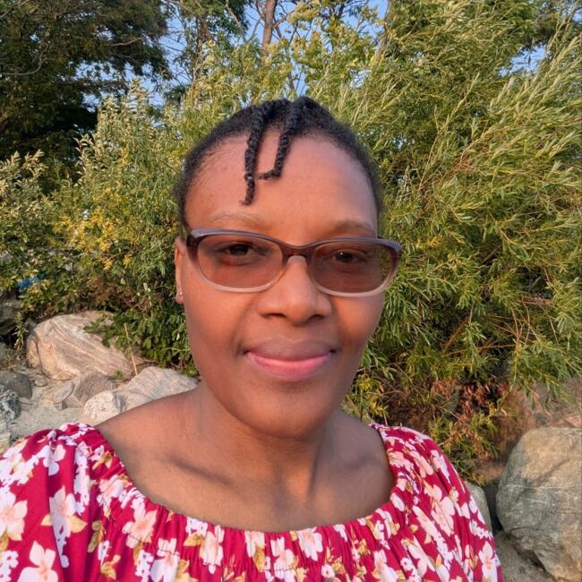 Babysitter in Ottawa: Caroline