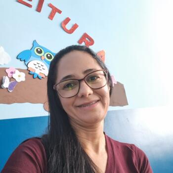 Babá em Divinópolis: Marcella carvalho