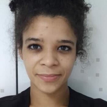 Babá em Curitiba: Izadora