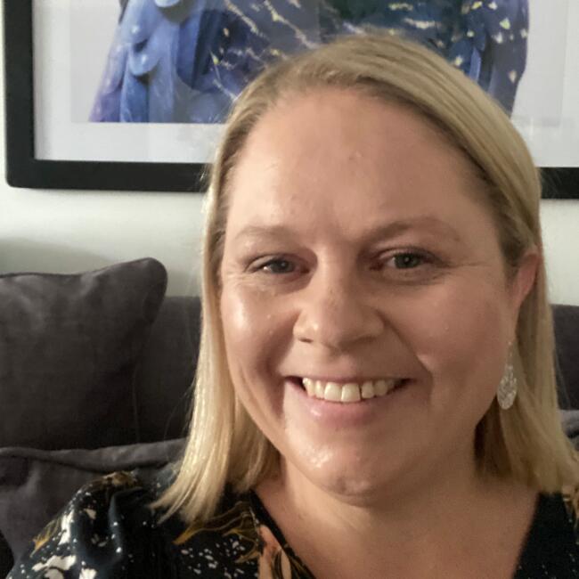 Babysitter in Wangaratta: Suzie