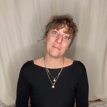 Babysitter in Juillac-le-Coq: Severine