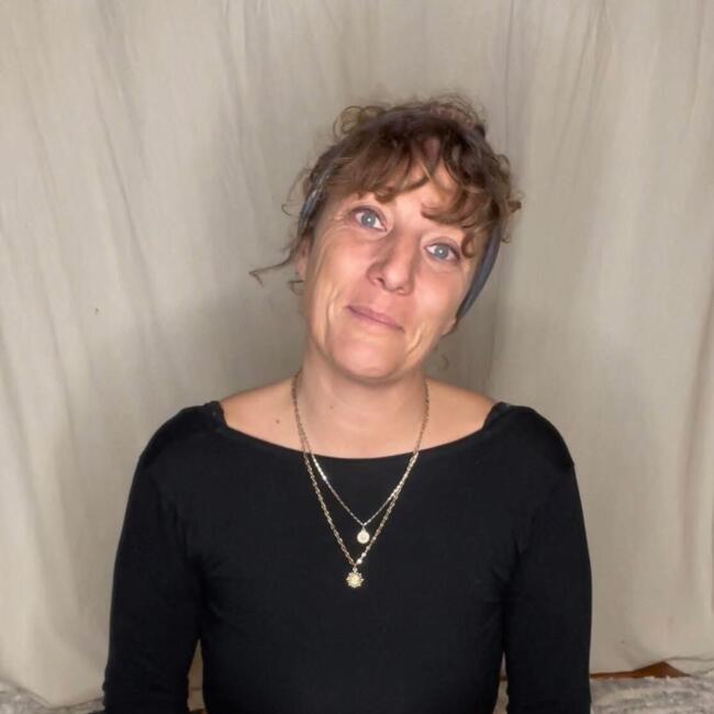 Babysitter in Juillac-le-Coq: Severine
