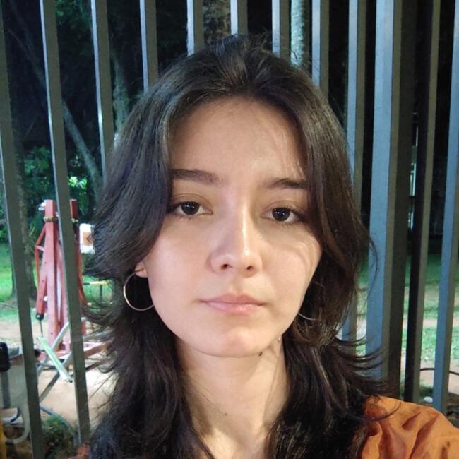 Babysitter in San Lorenzo: Alma