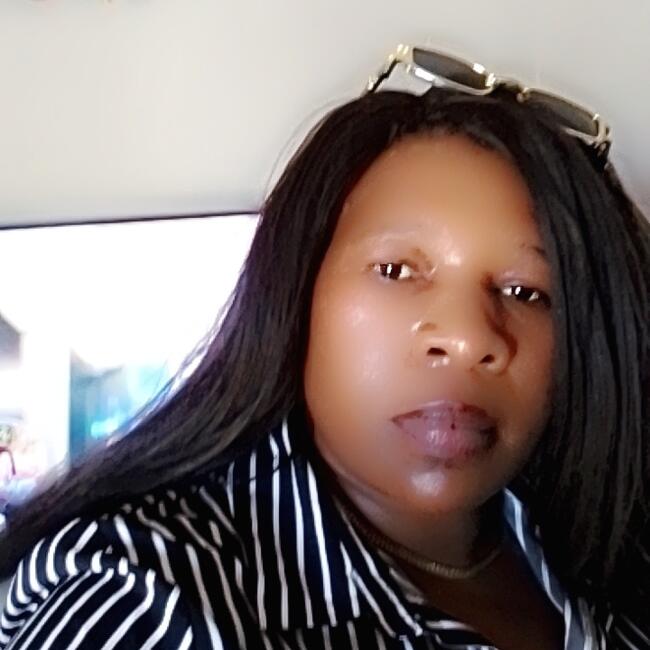 Babysitter in Cape Town: LOVENESS