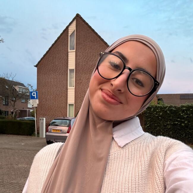 Babysitter in Tilburg: Shaima