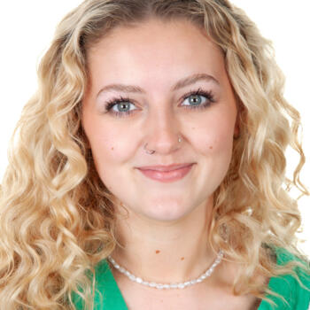 Nanny in Evesham: Mia