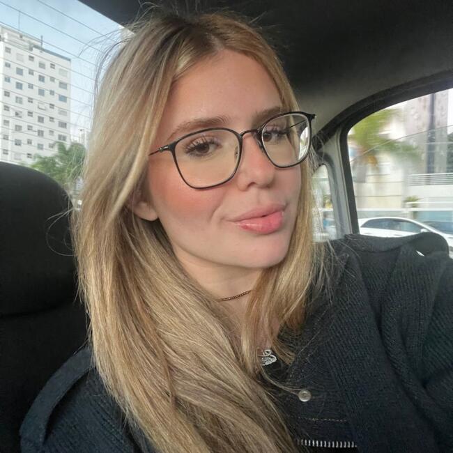 Babysitter in Florianópolis: Maria