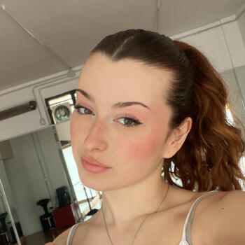 Babysitter Pontassieve: Giulia