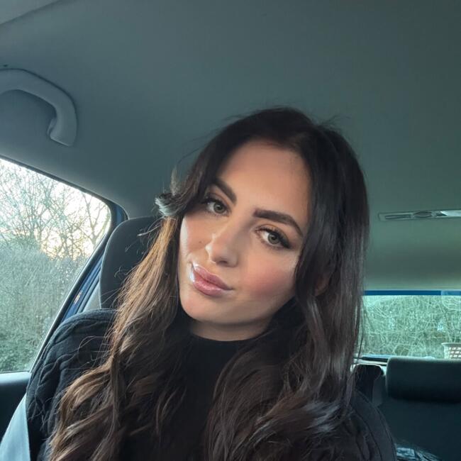 Babysitter in Ilkeston: Madeline