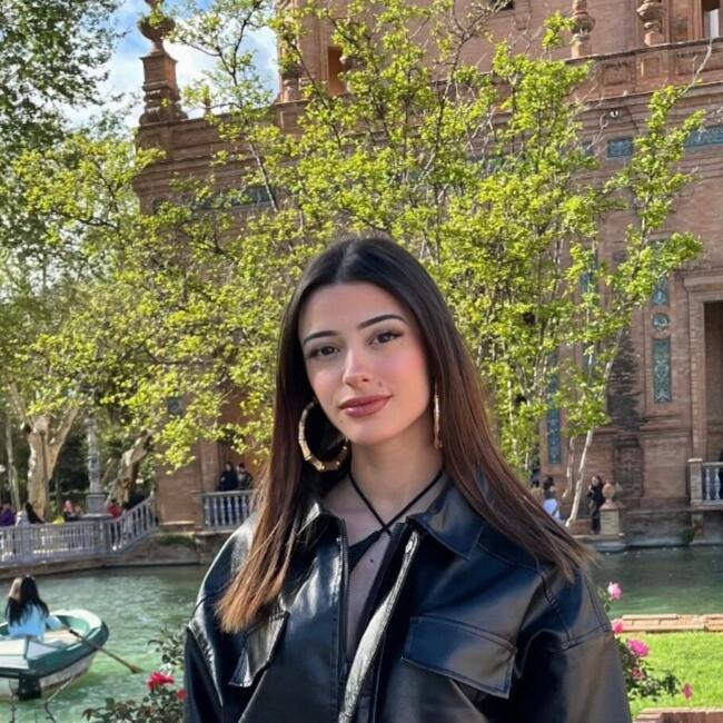 Canguro en Mollet del Vallés: Paula