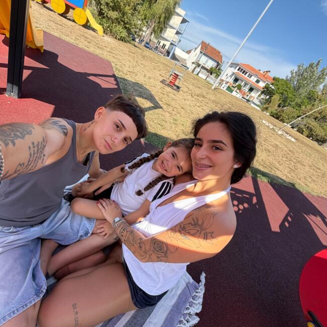 Babysitting job in Aradas: Lara