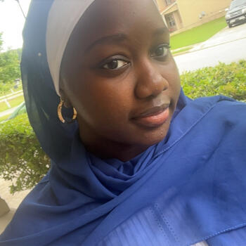 Babysitter in Atlanta: Ndeye