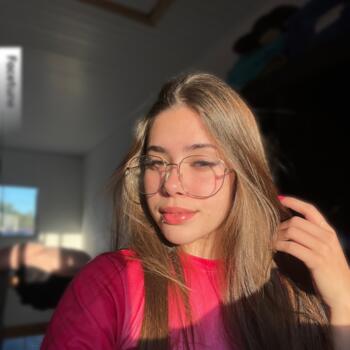 Babá em Campo Bom: Letícia