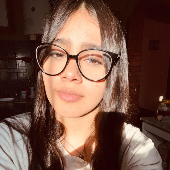 Babysitter in Puerto Madryn: Kiara