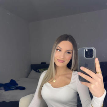 Babysitter in Oftersheim: Elona