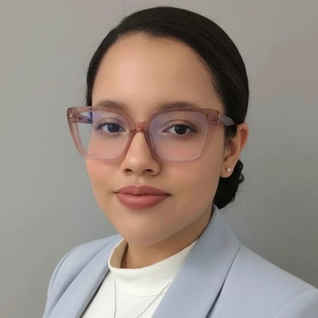 Babysitter in Ourense: Ariana