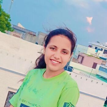 Babysitter in Berlin: Anushika