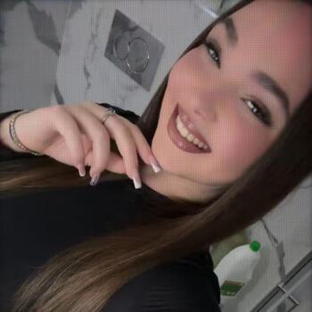 Babysitter Alessandria: Fiorela