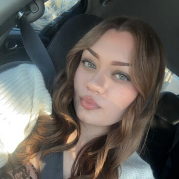 Babysitter in Goodyear: Sierra