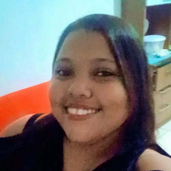 Babysitter in Ubatuba: Fernanda