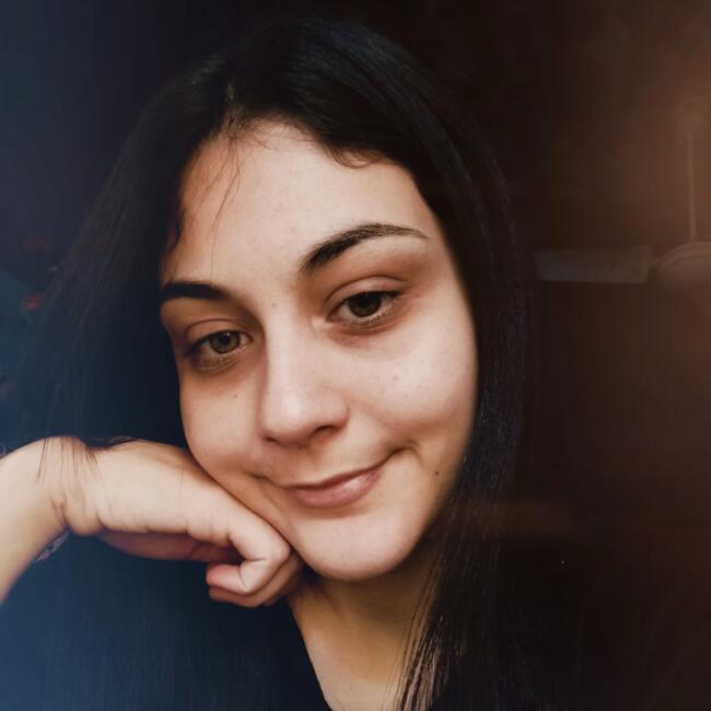 Babysitter in Pirayú: Yohana