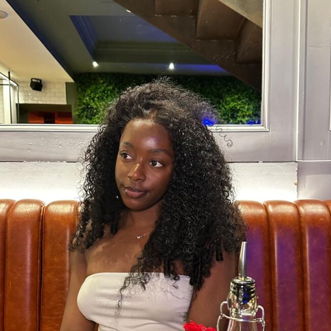 Babysitter in Steinfort: Samira