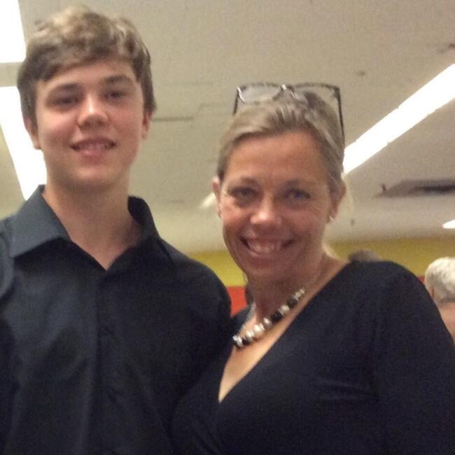 Baby-sitter in Toronto: Maria