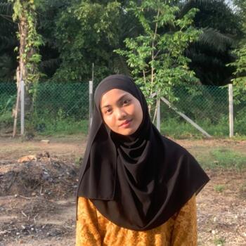 Babysitter in Kangar: Ainun