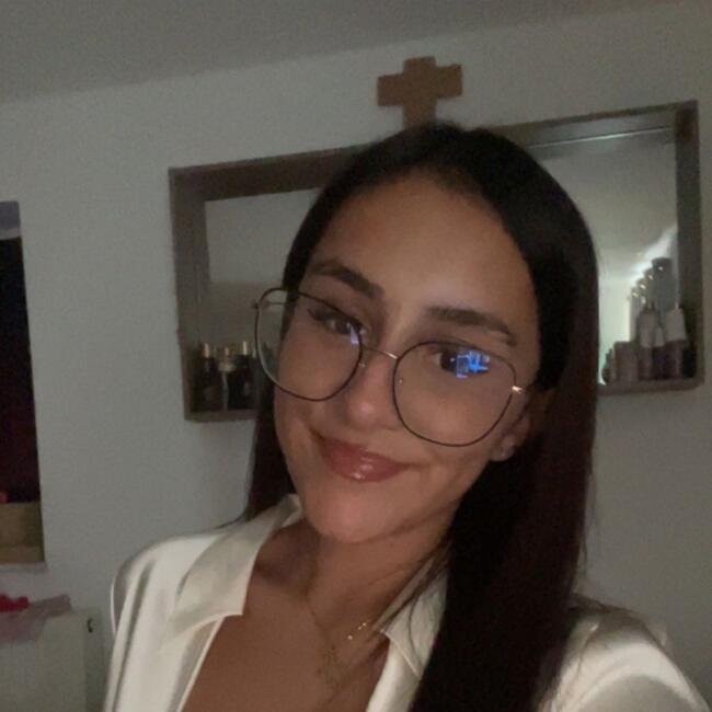 Babysitter in Messancy: Jenyfer
