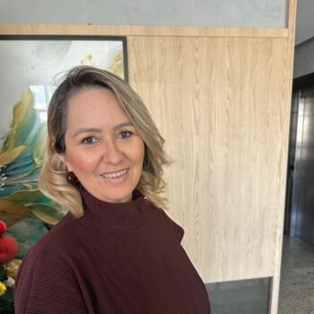 Babá em Goiânia: Livia