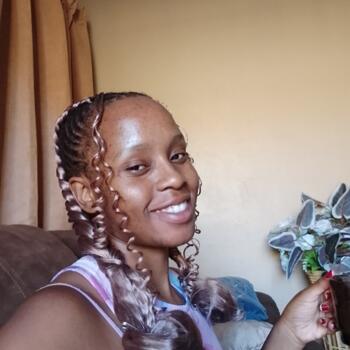 Babysitter Vosloorus: MALEBO