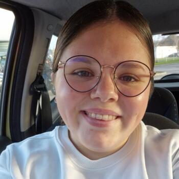 Babysitter Saint-Jean-de-Boiseau: Lucy