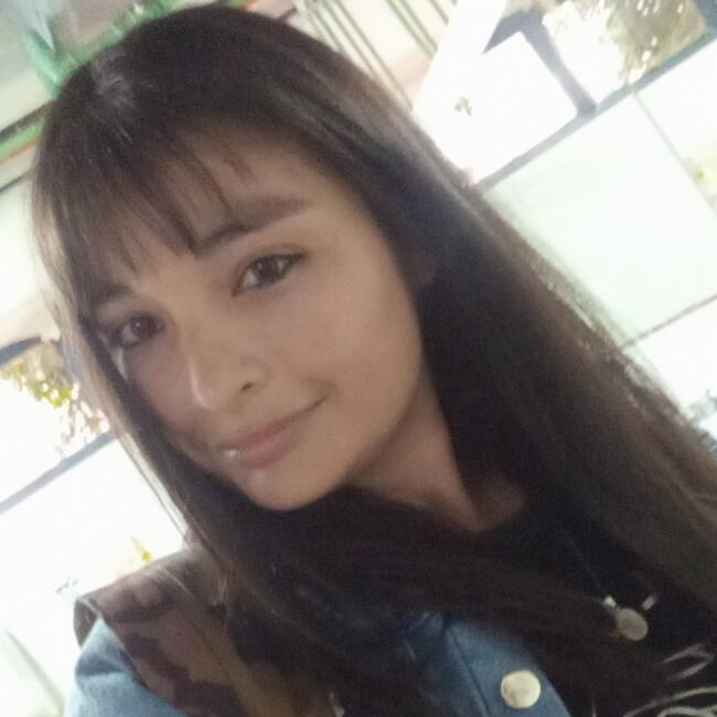 Babysitter in Pilar: Karen Antonia