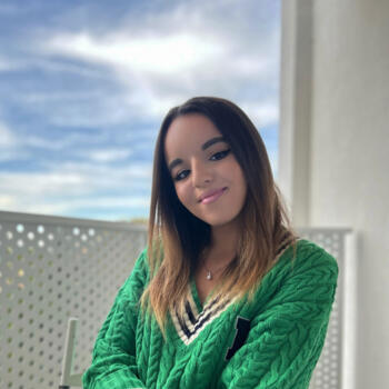 Babysitter in Blanquefort: Prisca