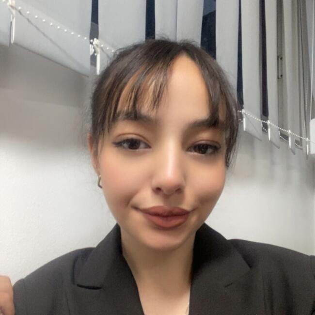 Babysitter in Épinay-sur-Seine: Leaticia