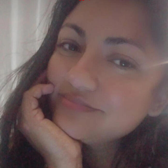 Babysitter in Caçapava: Claudia