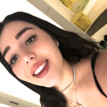 Babysitter στην περιοχή Νάπολη: Francesca