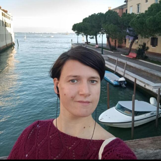 Babysitter in Venice: Elena