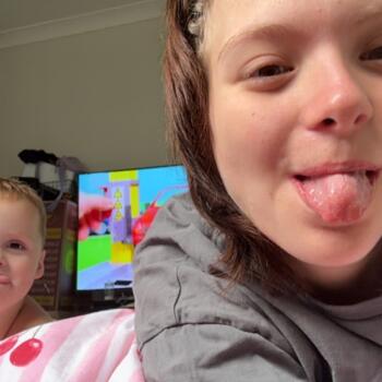 Babysitter in Central Coast: Victoria