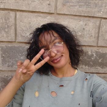 Babysitter Nairobi: Karen