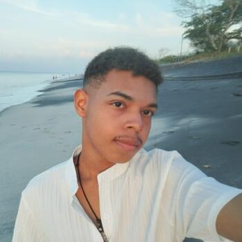 Niñera en La Chorrera: Alexander Ayarza