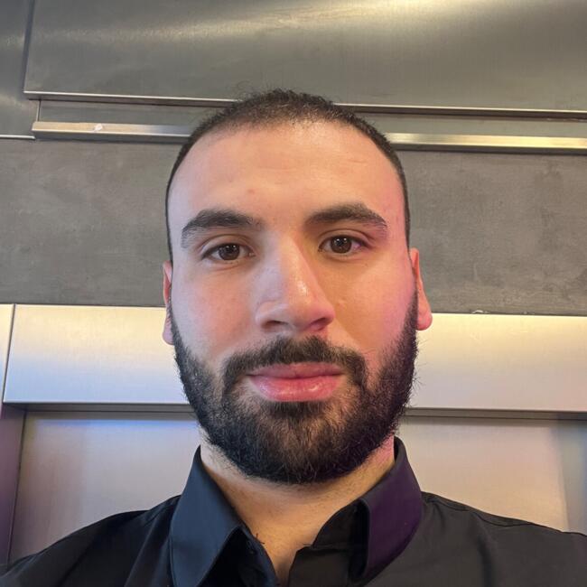 Babysitting job in Les Bordes-Latrées: Faissal