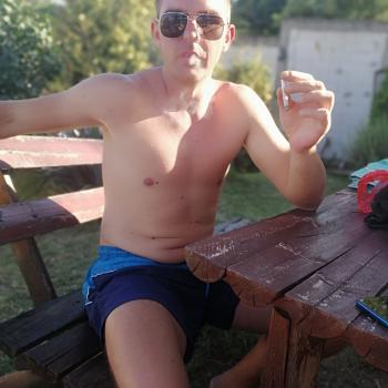 Babysitter Job in Stuttgart: Babysitter Job Dusko
