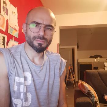 Baby-sitting Roux: job de garde d'enfants Selçuk