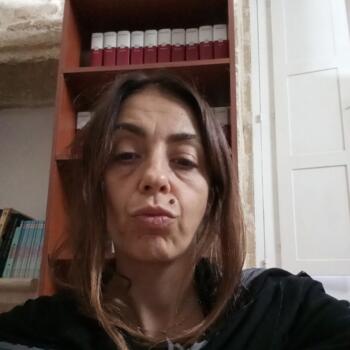 Lavoro per babysitter a Taranto: lavoro per babysitter Ilaria