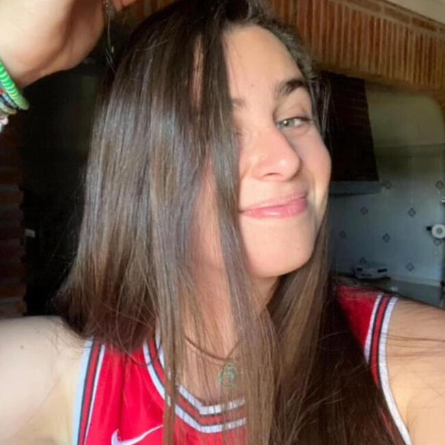 Babysitter in Gijón: Laura