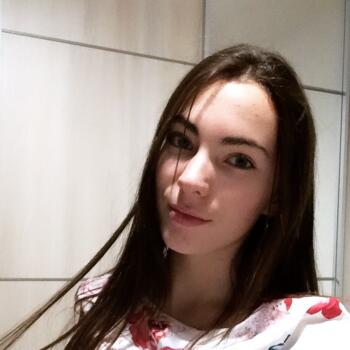 Baby-sitter in Reims: Chloé