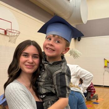 Babysitter Edmonton: Morgan
