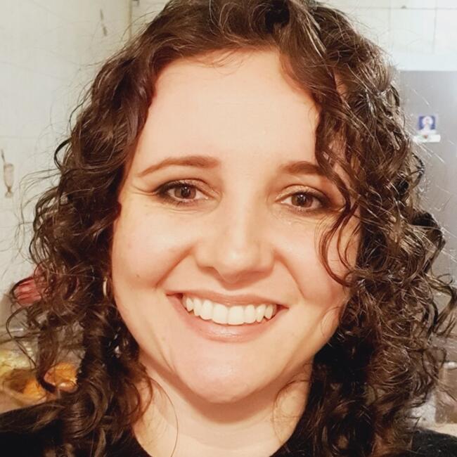 Babysitter in Porto: Yara