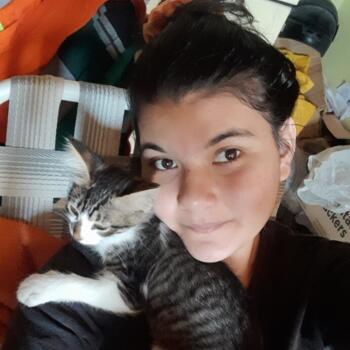 Babysitter in Formosa: Yennifer